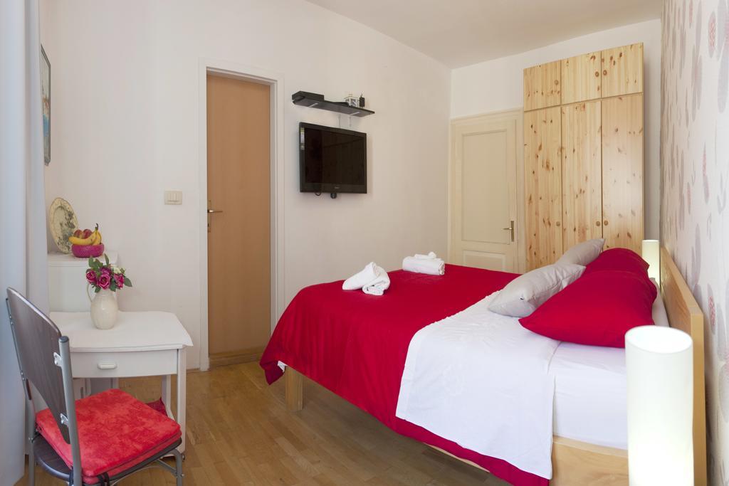 Split Ann Apartments Kültér fotó